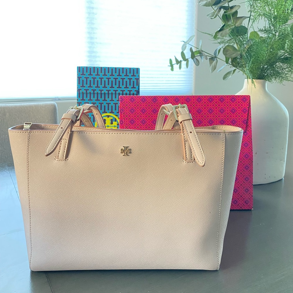 Tory Burch Saffiano Tote Bag in Pink